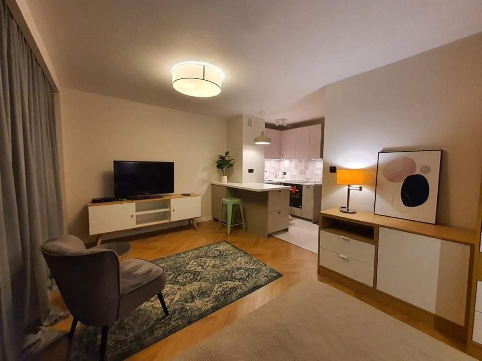 Mlociny Metro Apartment 3 Varsóvia Exterior foto